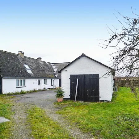 Beautiful In W/ 4 Bedrooms Nørre Alslev